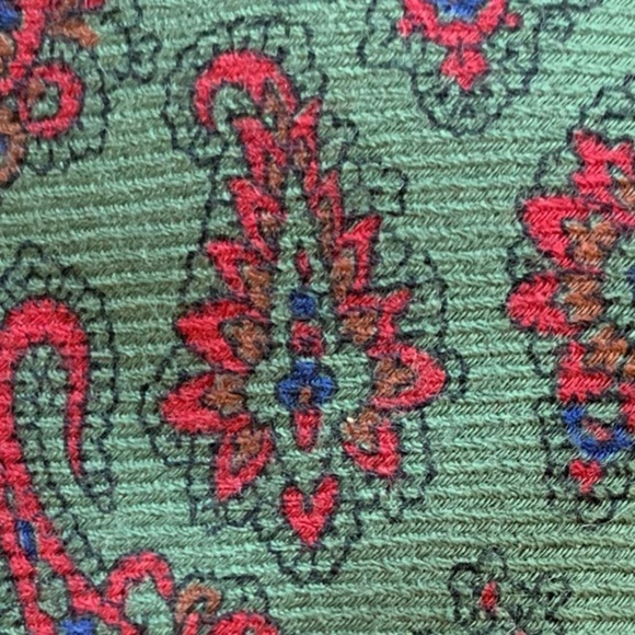 Dunhill Classic Wool-Silk Blend Paisley Tie - Picture 6 of 8